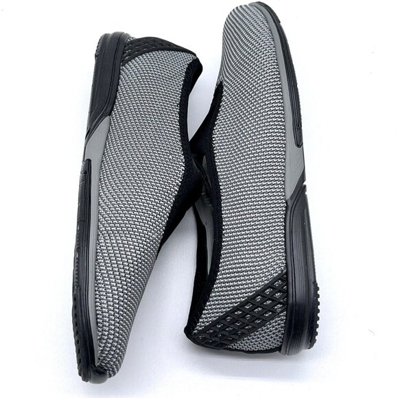 Aerosoles Flat Slip On Shoes Upper Level Grey Black Fly Knit Stretch Sz 9 Wide - Picture 6 of 7